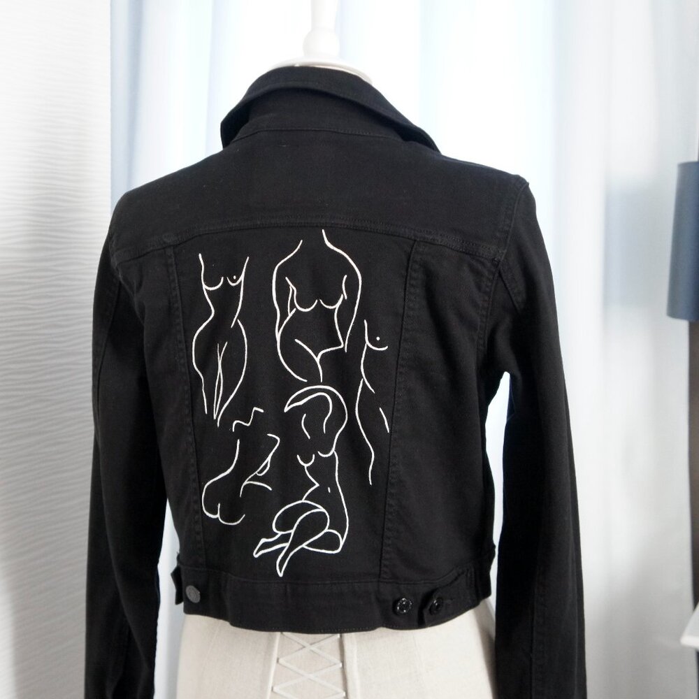 Black Custom Levis Cropped Denim Jean Jacket Size Medium